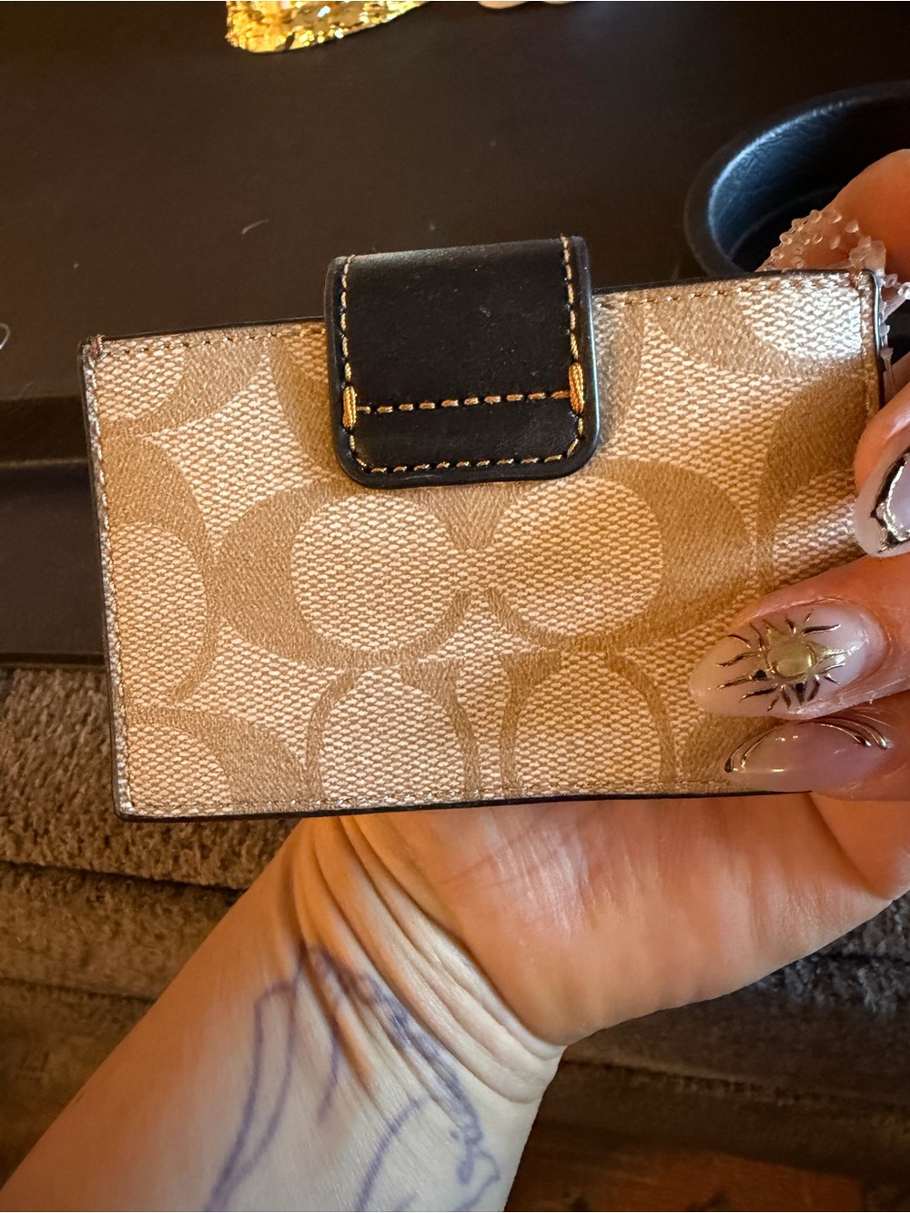 Coach Beige Signature Canvas Card Holder with Black Snap - Picture 2 of 2